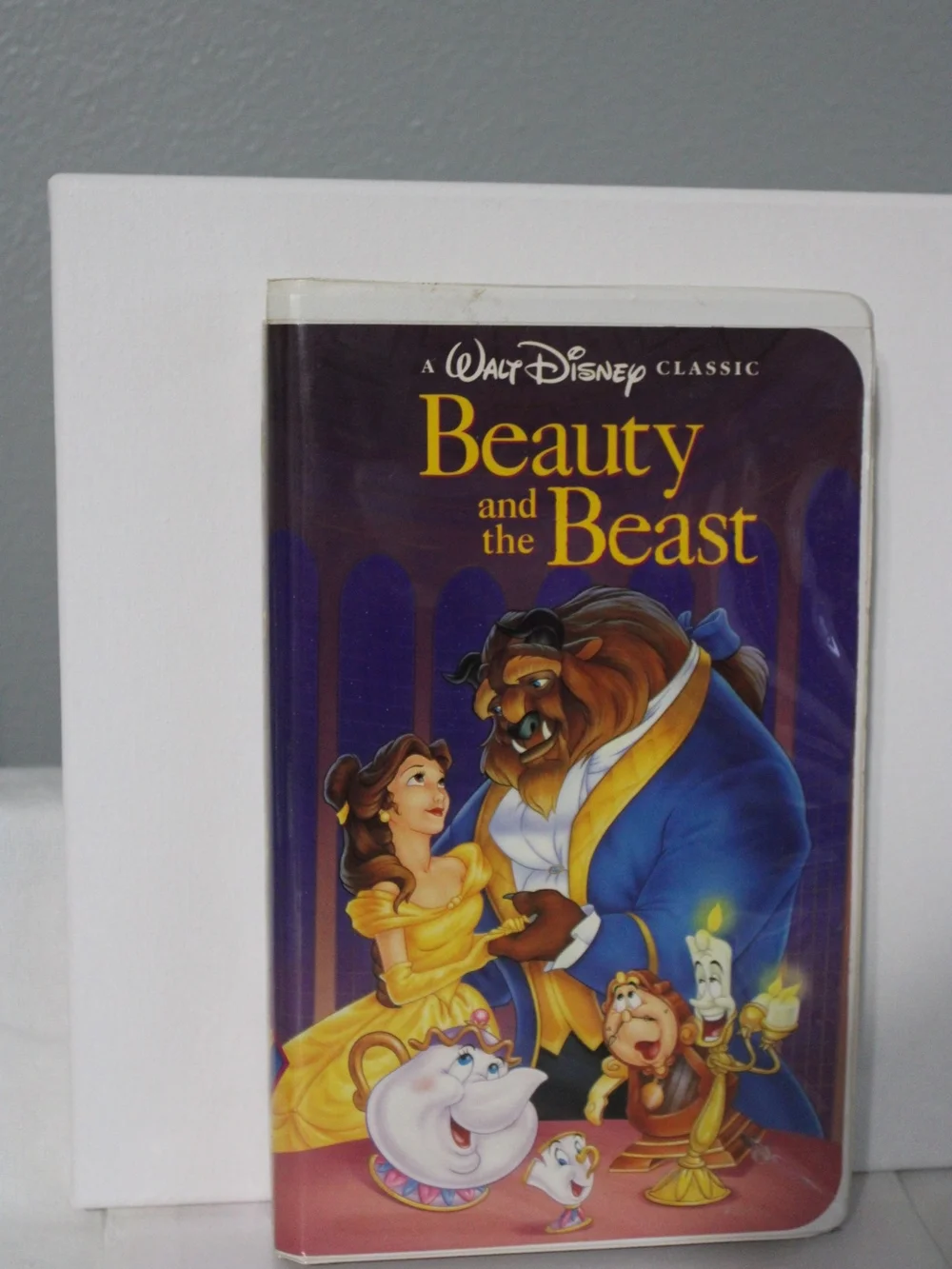 Beauty and the Beast Classic Disney VHS - Purple & Yellow Cover